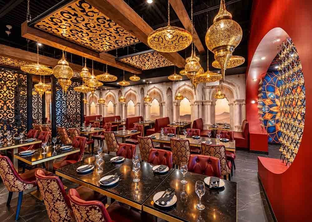Restaurant Tandoori Palace avec luminaires Medina Palais